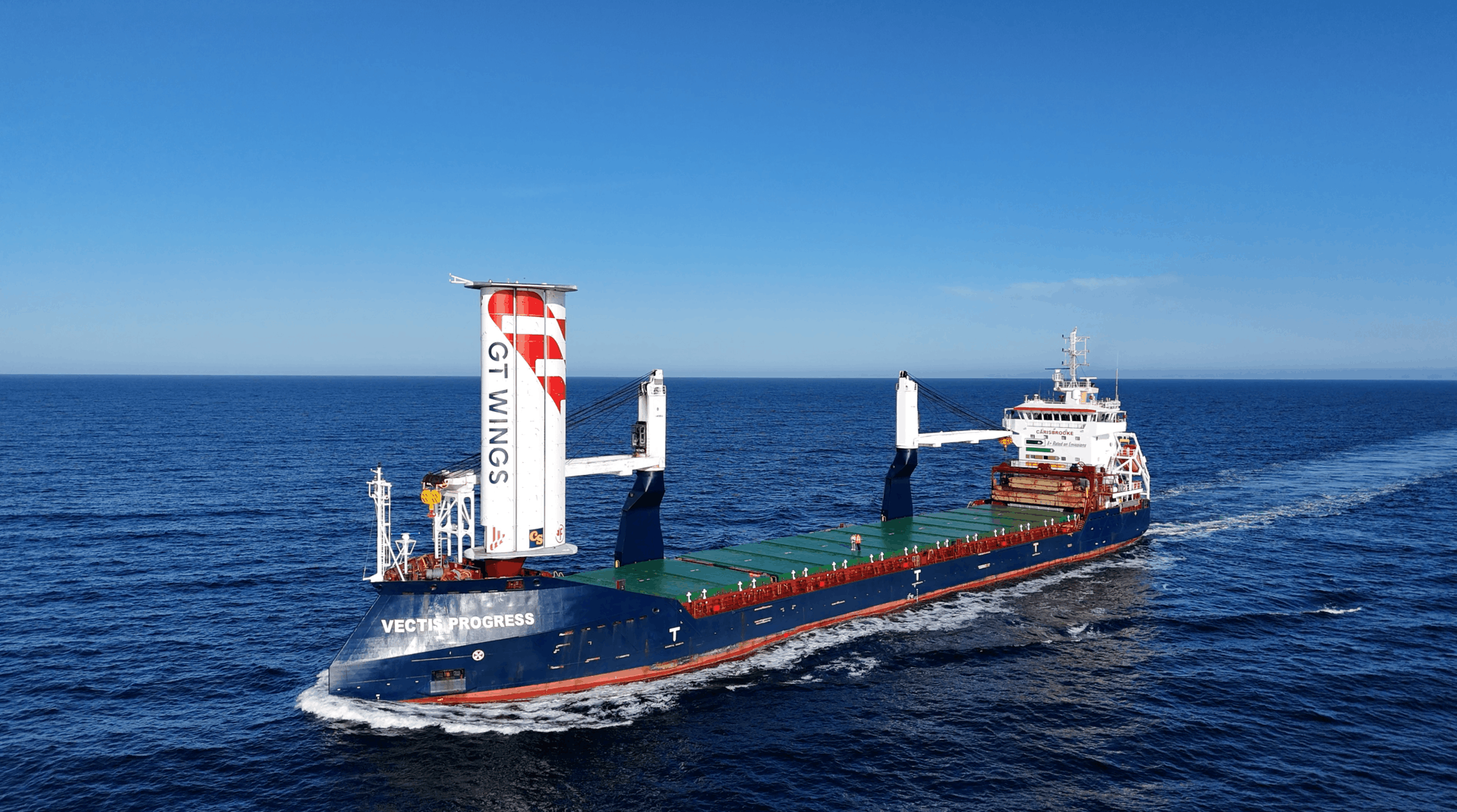 Smooth Sailing: MW Graphics Deliver Branding with VION VP7 Series